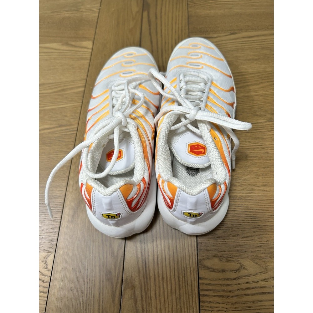 Nike Shoes - Picture 2 of 5